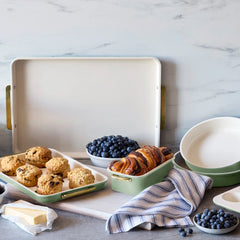 Reserve Bakeware 7-Piece Set | Sage